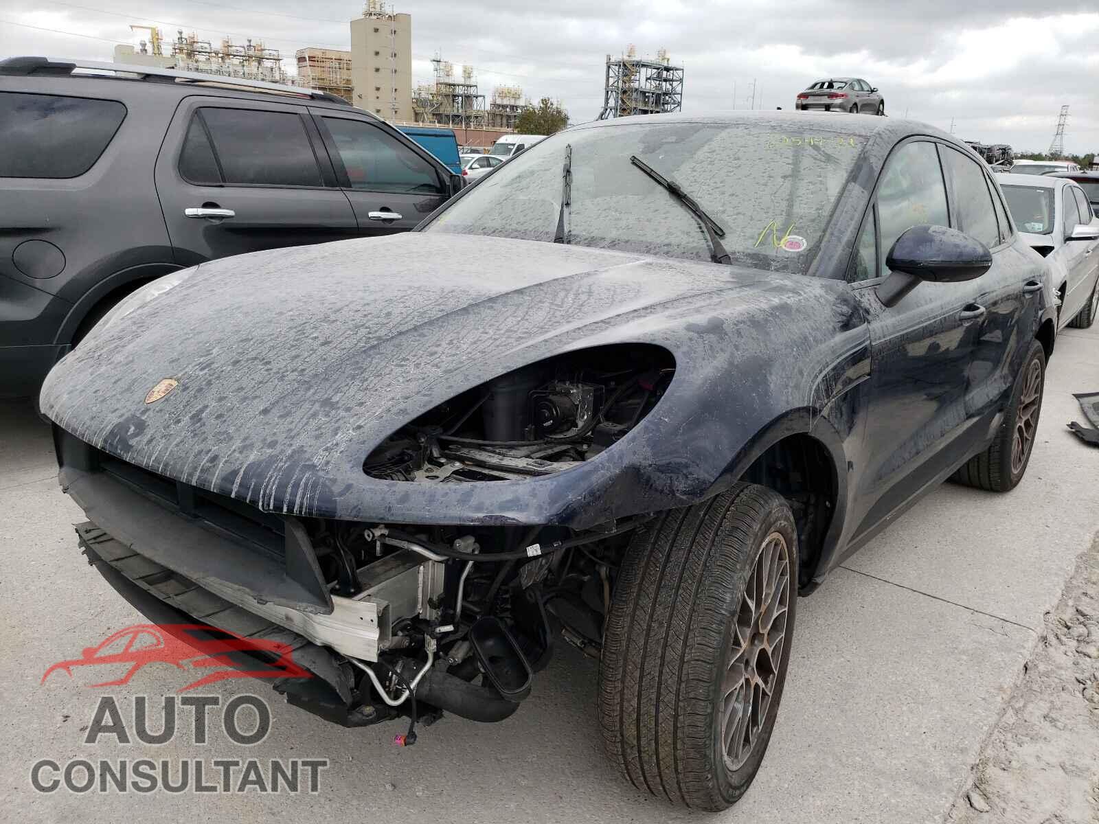 PORSCHE MACAN 2018 - WP1AA2A58JLB19615