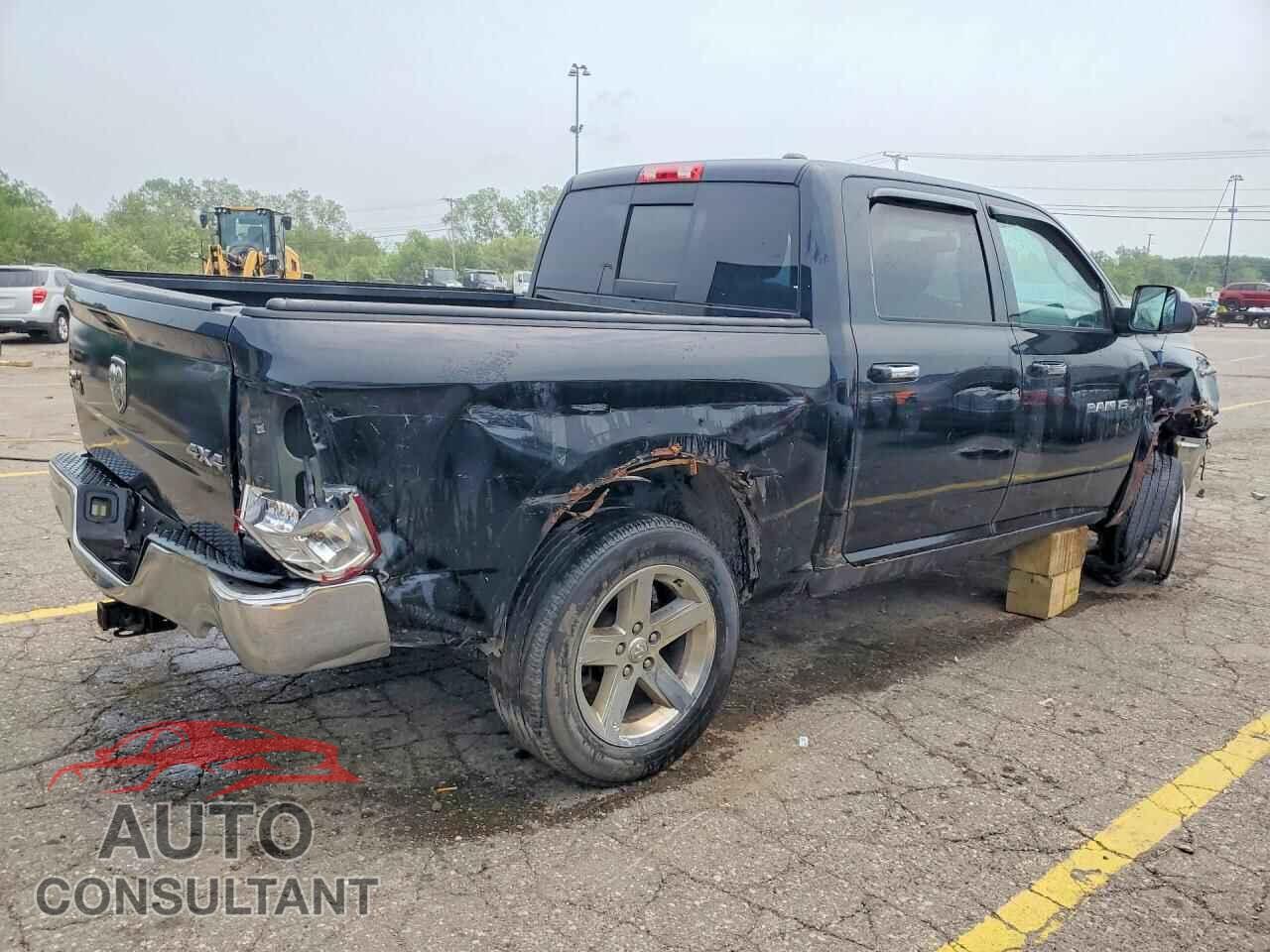 DODGE RAM 1500 2012 - 1C6RD7LT8CS217595
