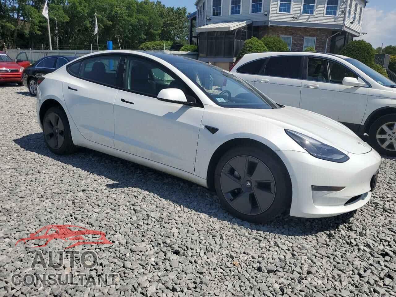 TESLA MODEL 3 2021 - 5YJ3E1EB3MF960886