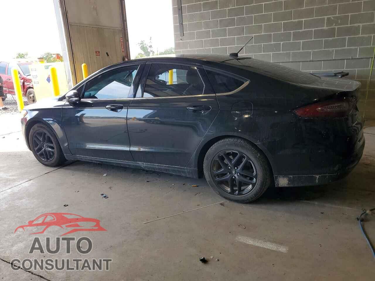 FORD FUSION 2015 - 1FA6P0H74F5100031