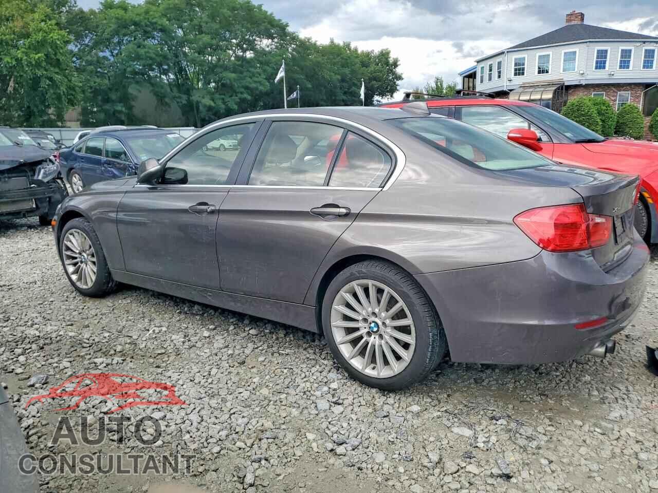 BMW 3 SERIES 2013 - WBA3B3C54DF530326