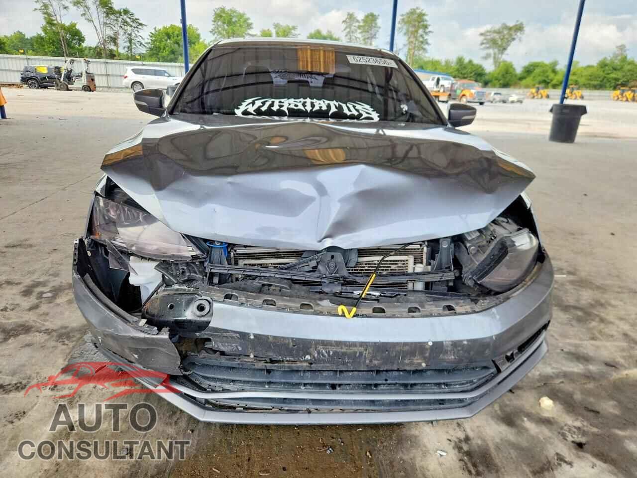 VOLKSWAGEN JETTA 2017 - 3VWDB7AJ7HM395781