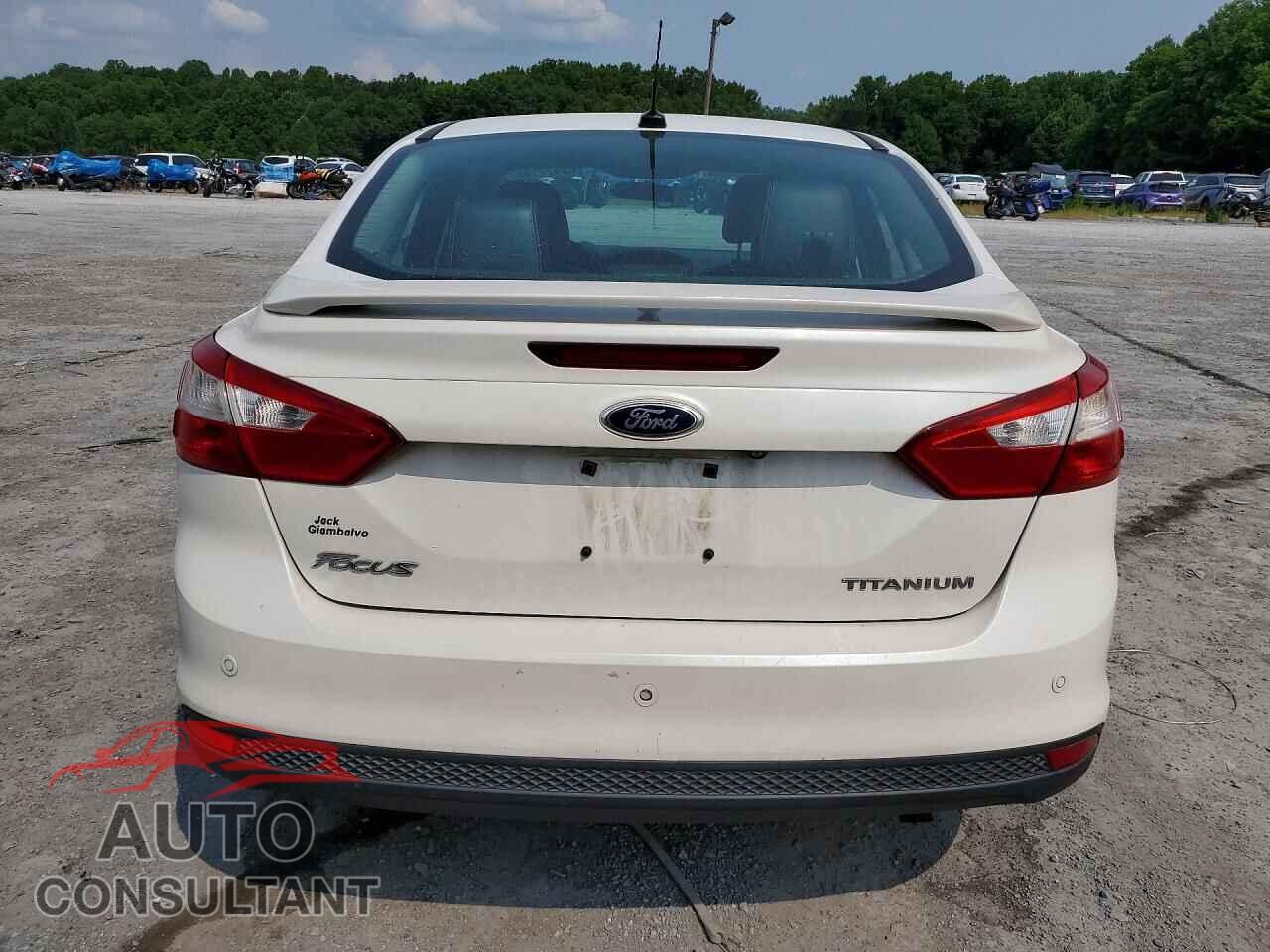 FORD FOCUS 2014 - 1FADP3J21EL416231