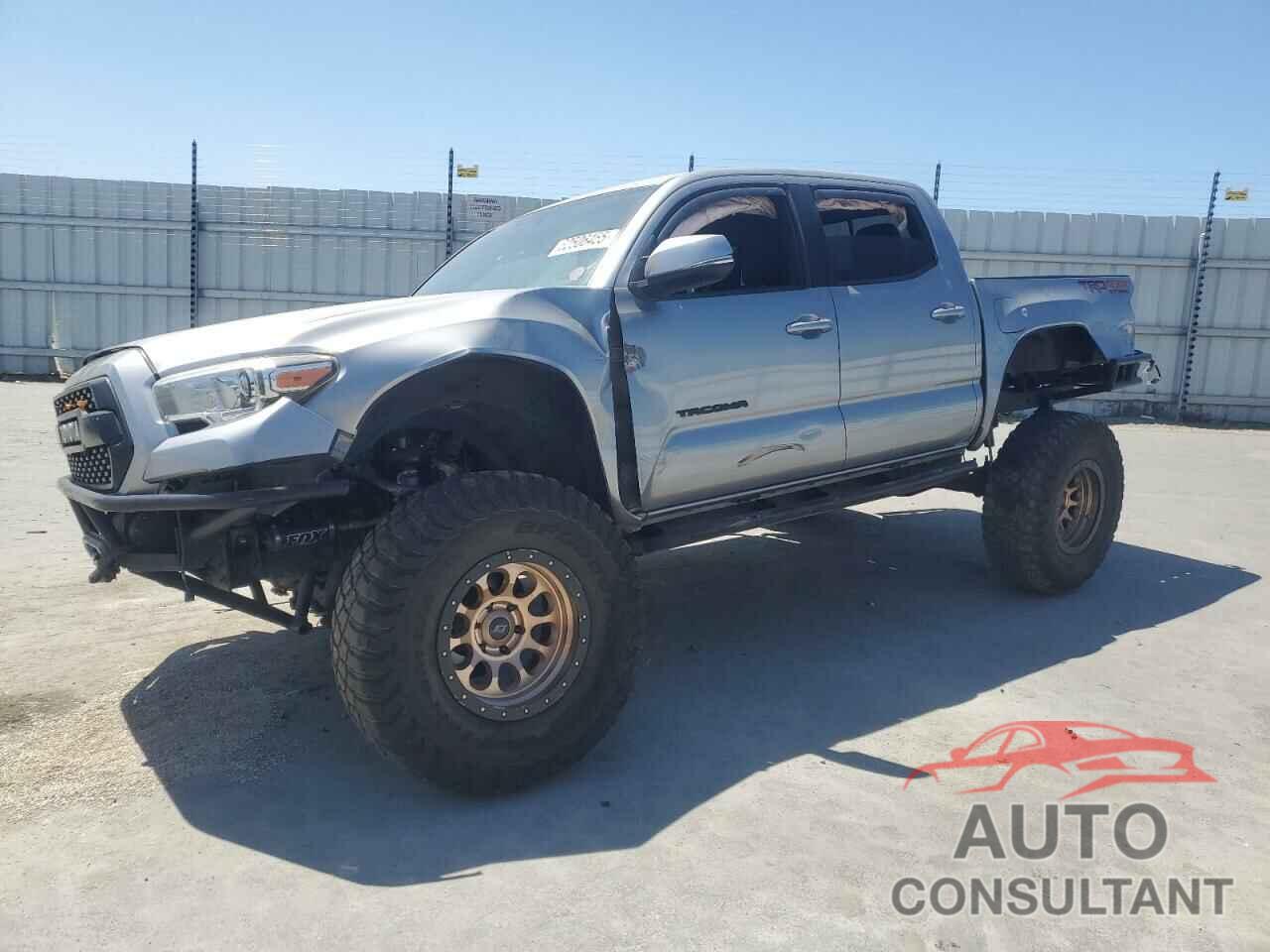 TOYOTA TACOMA 2017 - 3TMCZ5AN1HM079004