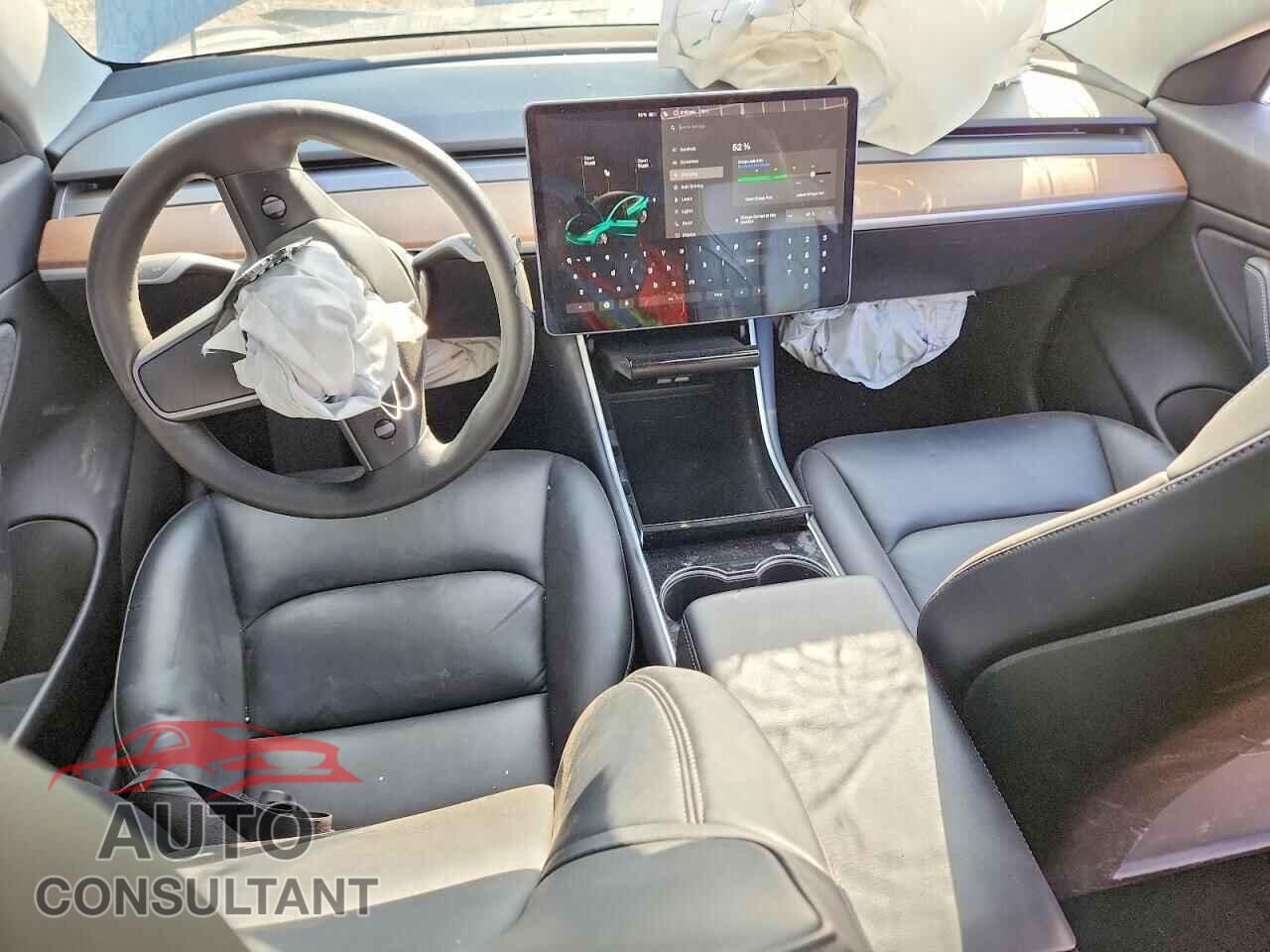 TESLA MODEL 3 2018 - 5YJ3E1EB9JF185070