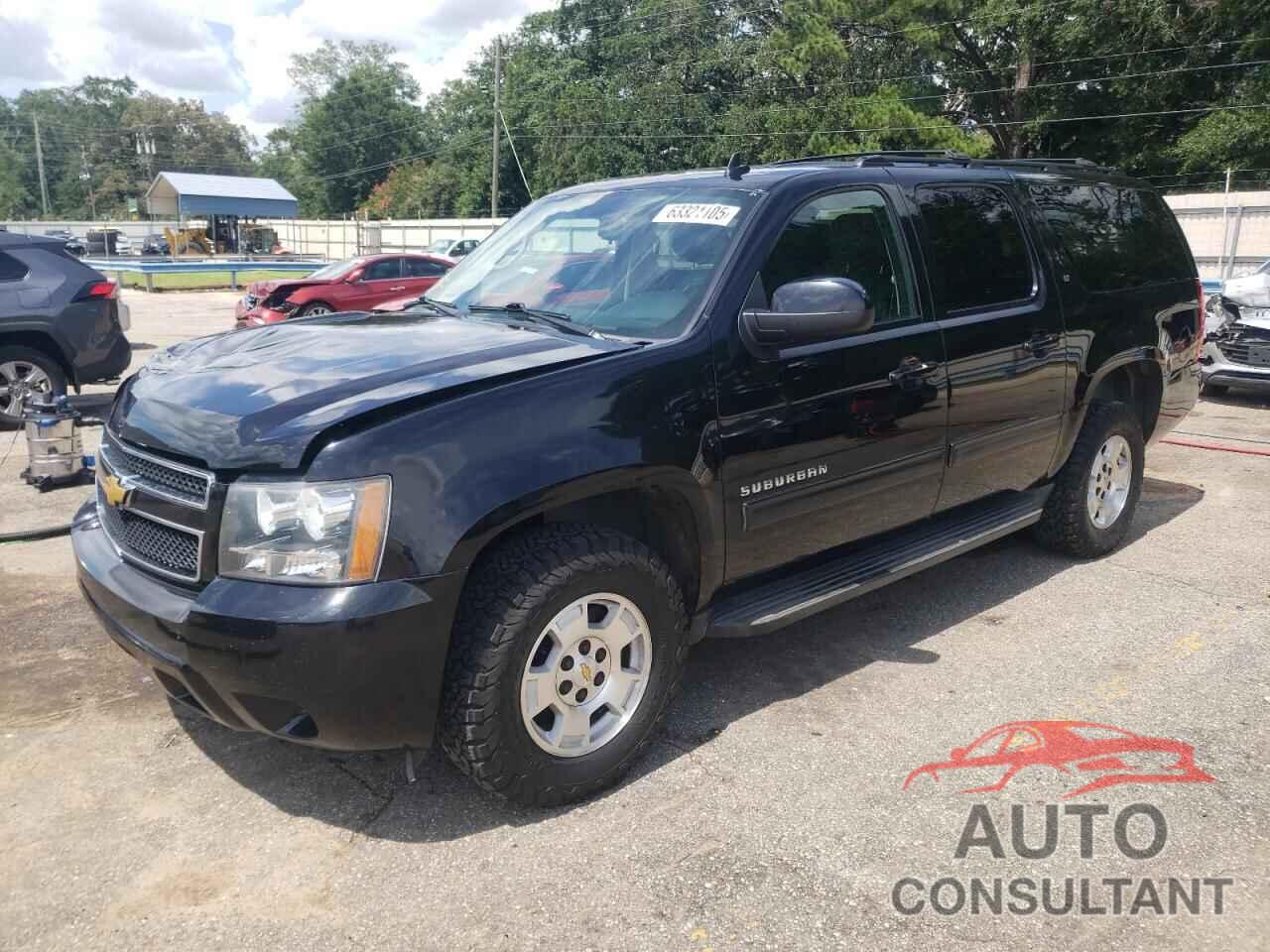 CHEVROLET SUBURBAN 2013 - 1GNSKJE74DR146120