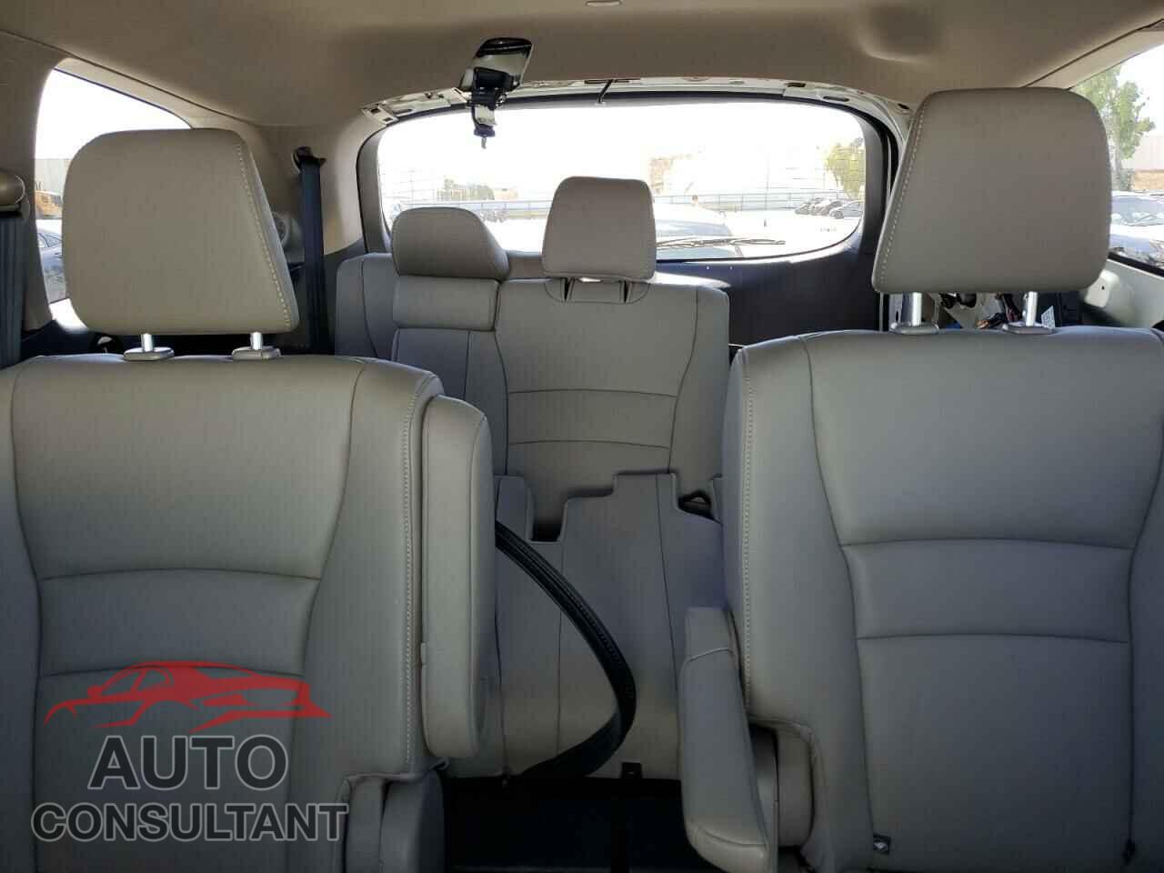 HONDA PILOT 2019 - 5FNYF5H69KB006701