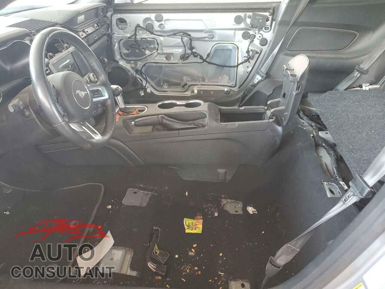 FORD MUSTANG 2021 - 1FA6P8CF1M5120926