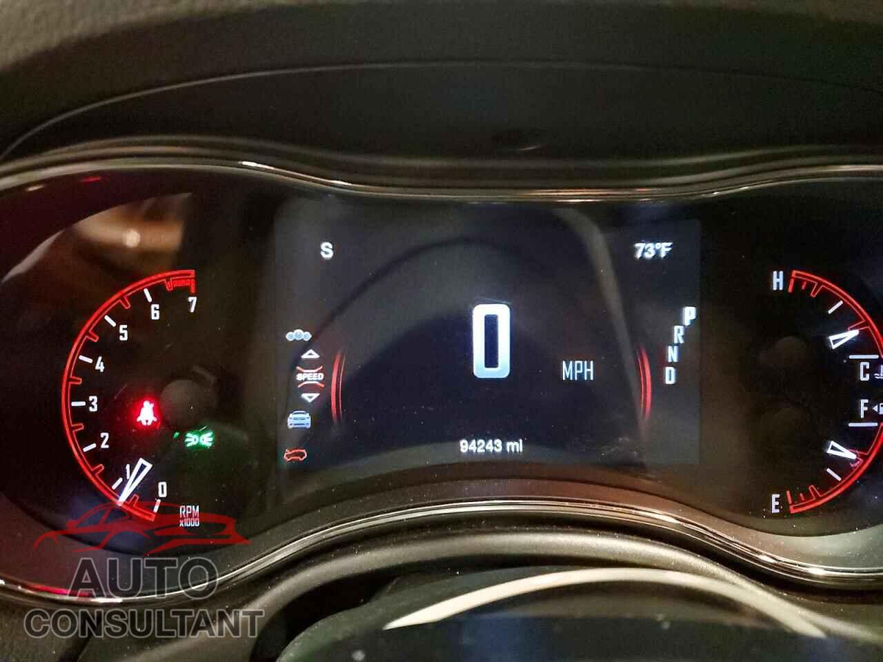 DODGE DURANGO 2018 - 1C4RDJDG5JC395253