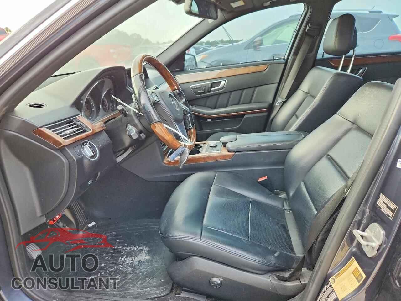 MERCEDES-BENZ E-CLASS 2012 - WDDHF5KB2CA567179