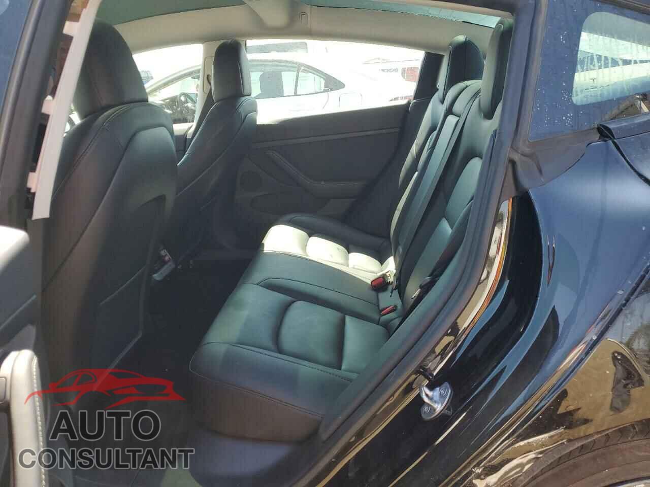 TESLA MODEL 3 2023 - 5YJ3E1EA7PF459527