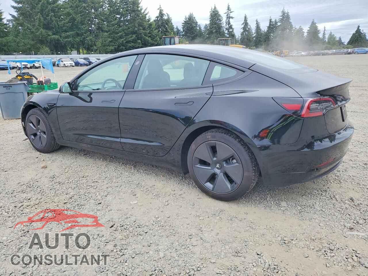 TESLA MODEL 3 2023 - 5YJ3E1EAXPF646941