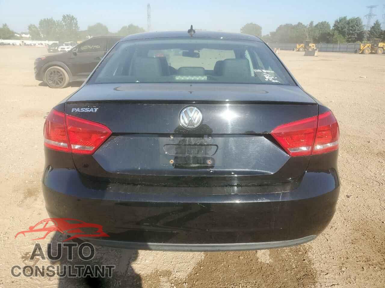 VOLKSWAGEN PASSAT 2014 - 1VWAH7A36EC009996