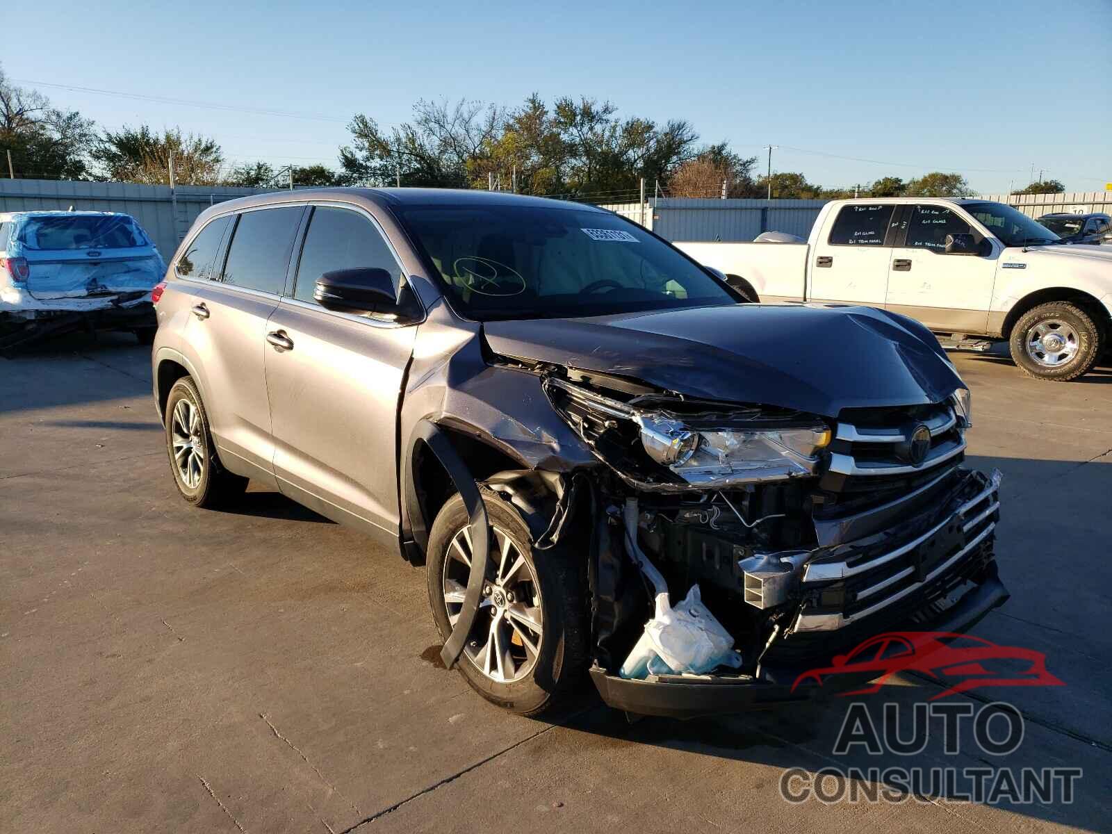 TOYOTA HIGHLANDER 2019 - 5TDZARFH6KS047846