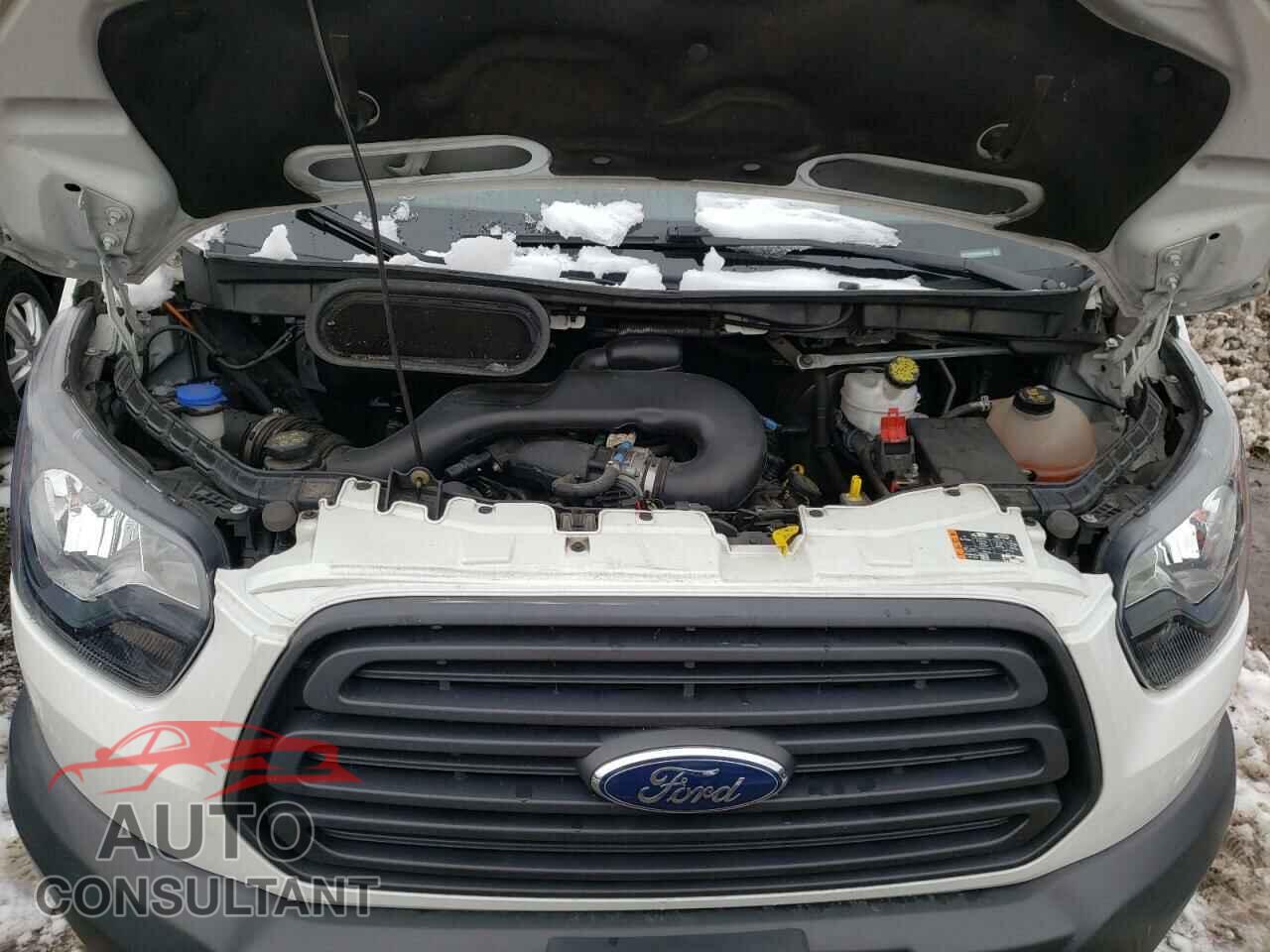 FORD TRANSIT CO 2018 - 1FTYR2CM8JKA94945