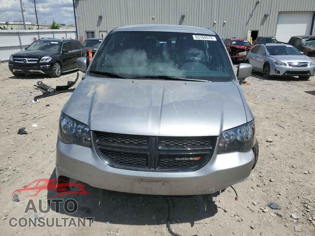 DODGE CARAVAN 2018 - 2C4RDGCG2JR329660
