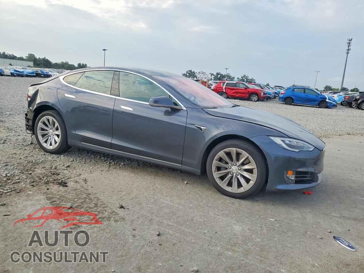 TESLA MODEL S 2017 - 5YJSA1E26HF232444