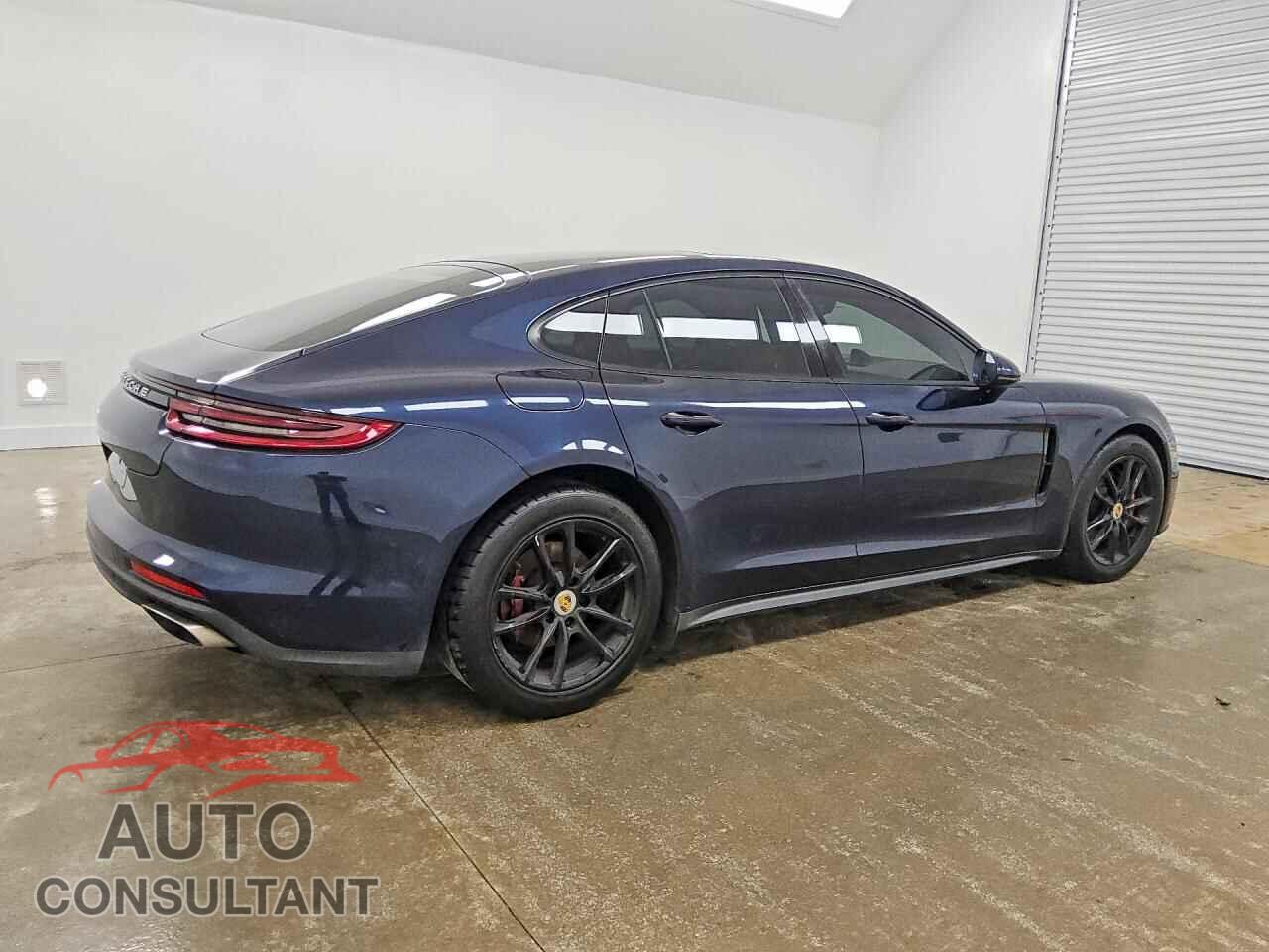 PORSCHE PANAMERA 2018 - WP0AA2A75JL115315