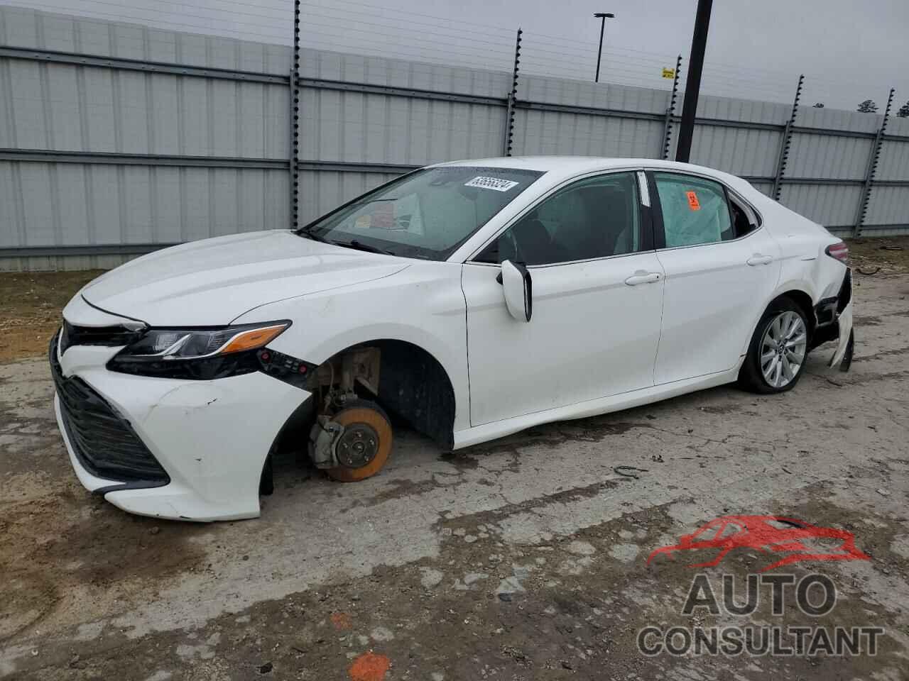 TOYOTA CAMRY 2019 - 4T1B11HK2KU771987