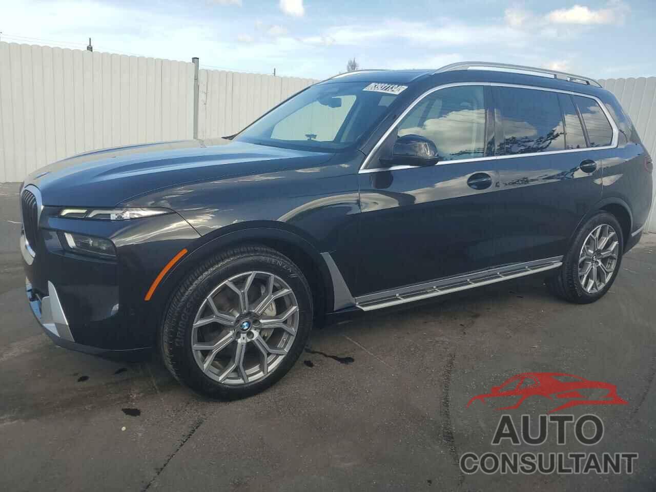 BMW X7 2024 - 5UX23EM03R9T69191