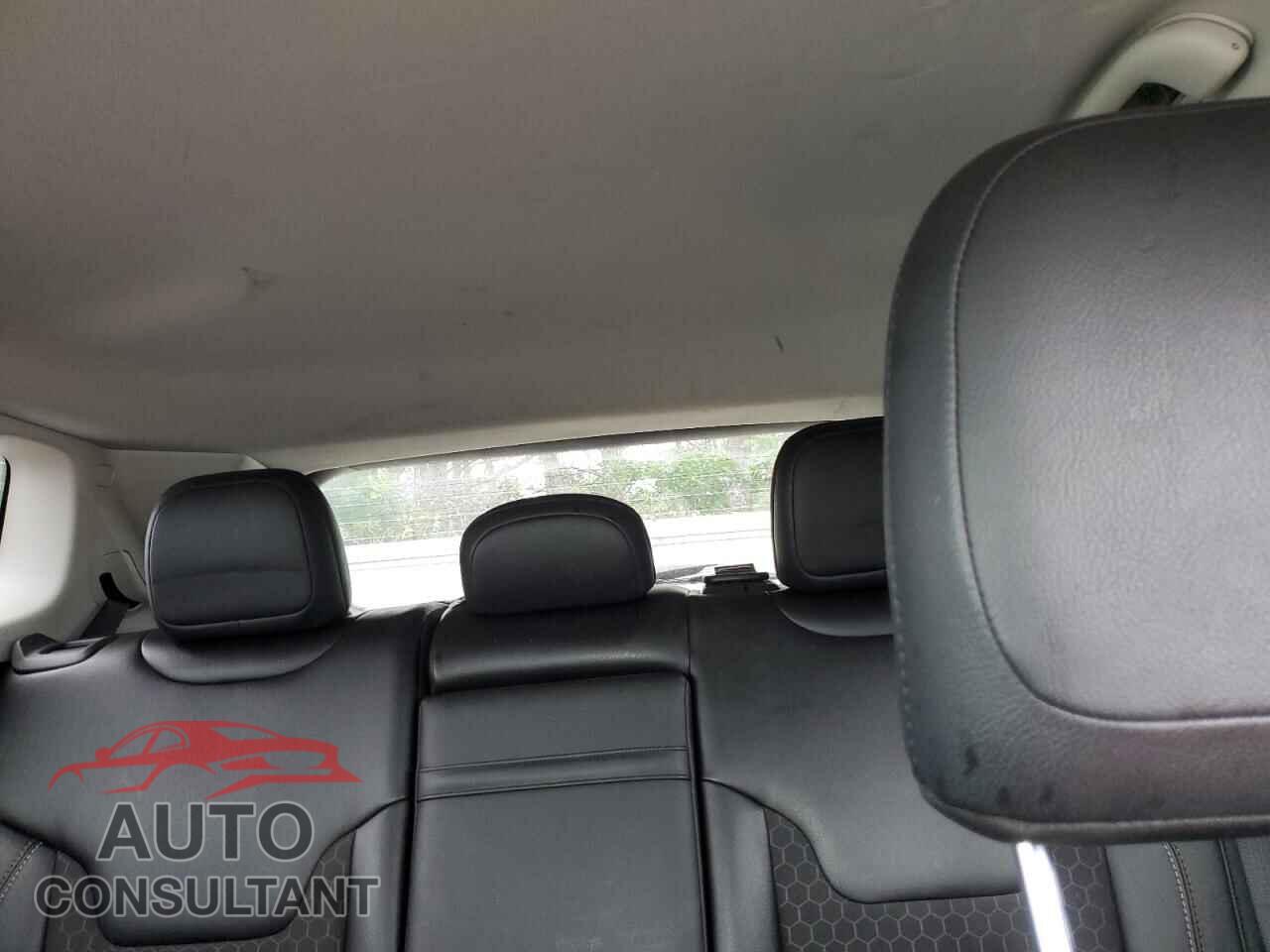 JEEP COMPASS 2019 - 3C4NJDBB6KT792296