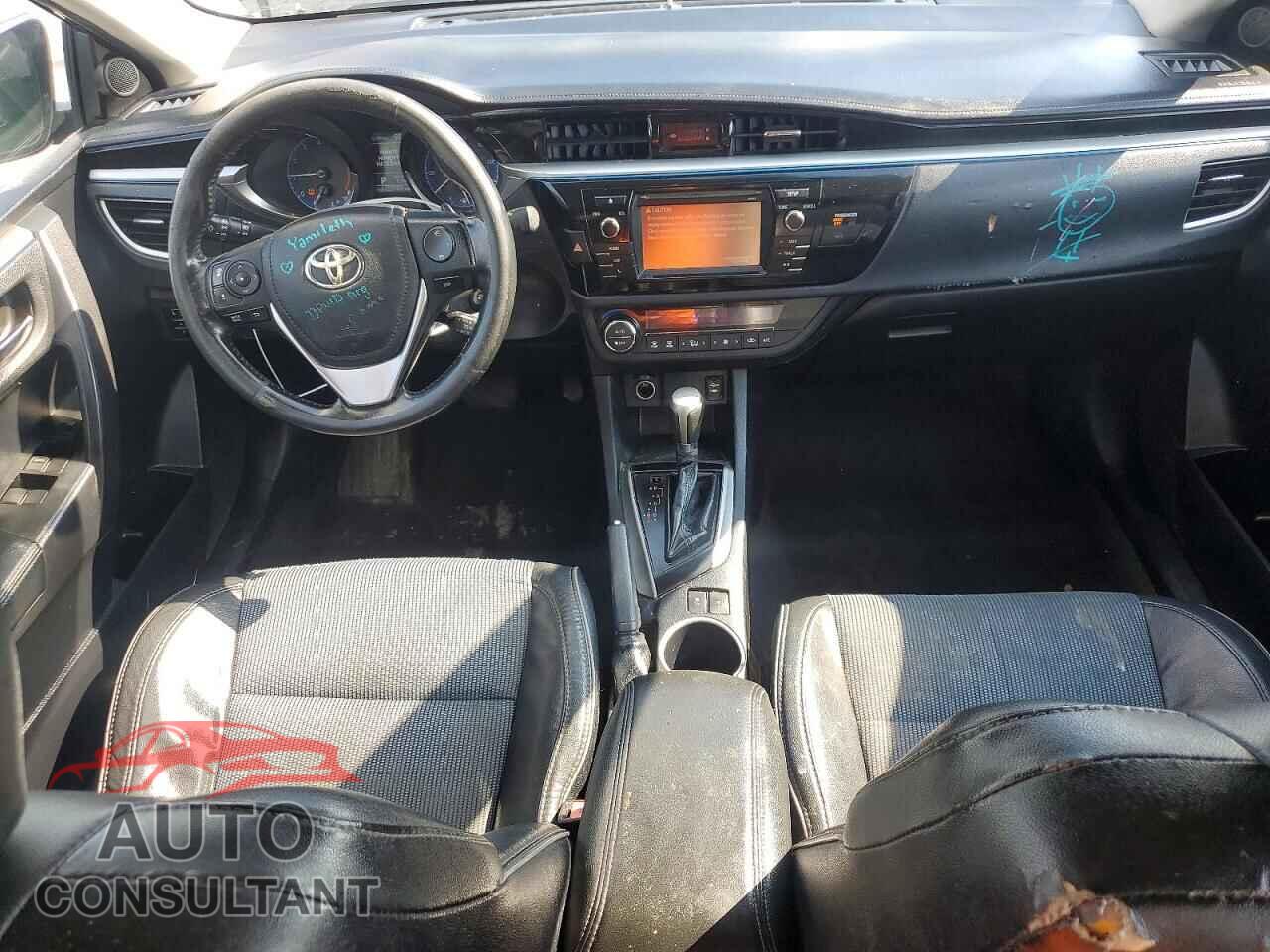 TOYOTA COROLLA 2015 - 2T1BURHE3FC267567