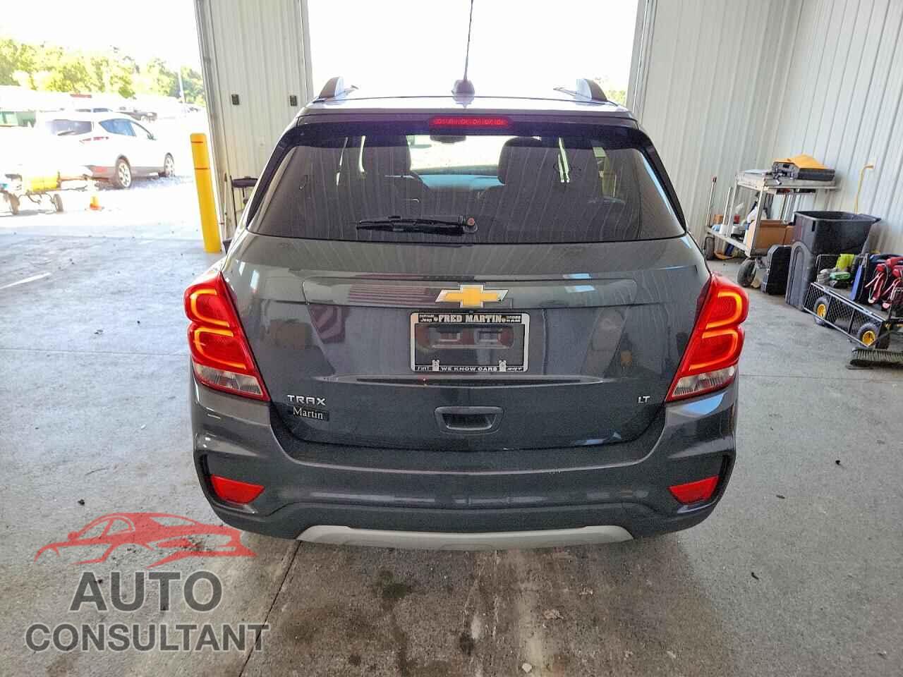 CHEVROLET TRAX 2017 - 3GNCJLSB6HL218783