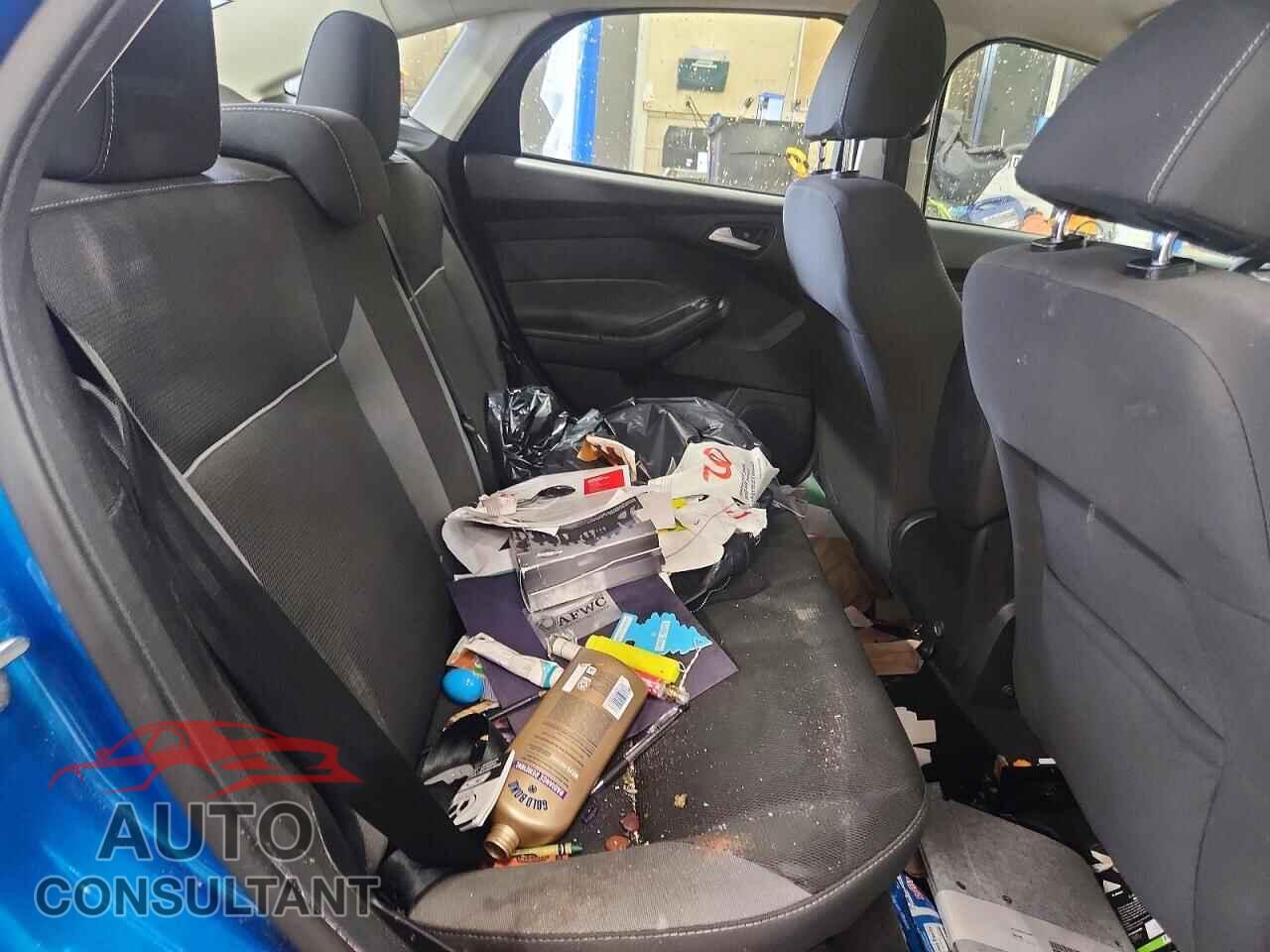FORD FOCUS 2014 - 1FADP3F21EL244596