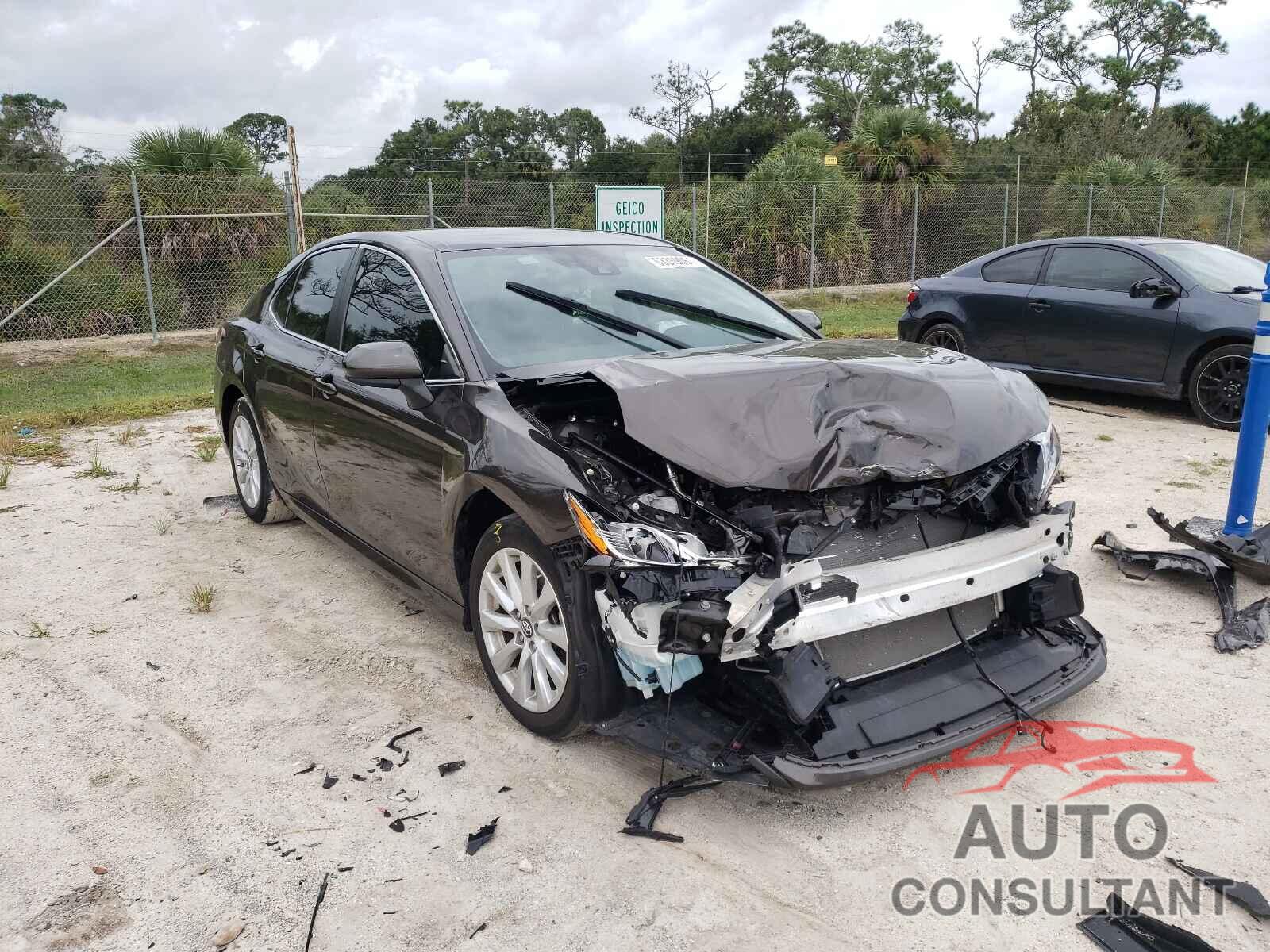 TOYOTA CAMRY 2019 - 4T1B11HK4KU834877