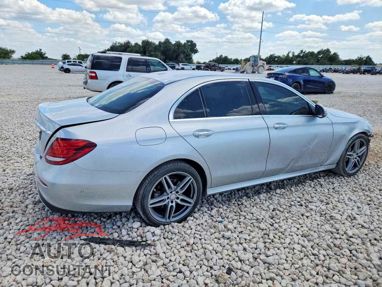 MERCEDES-BENZ E-CLASS 2017 - WDDZF4JB3HA104426