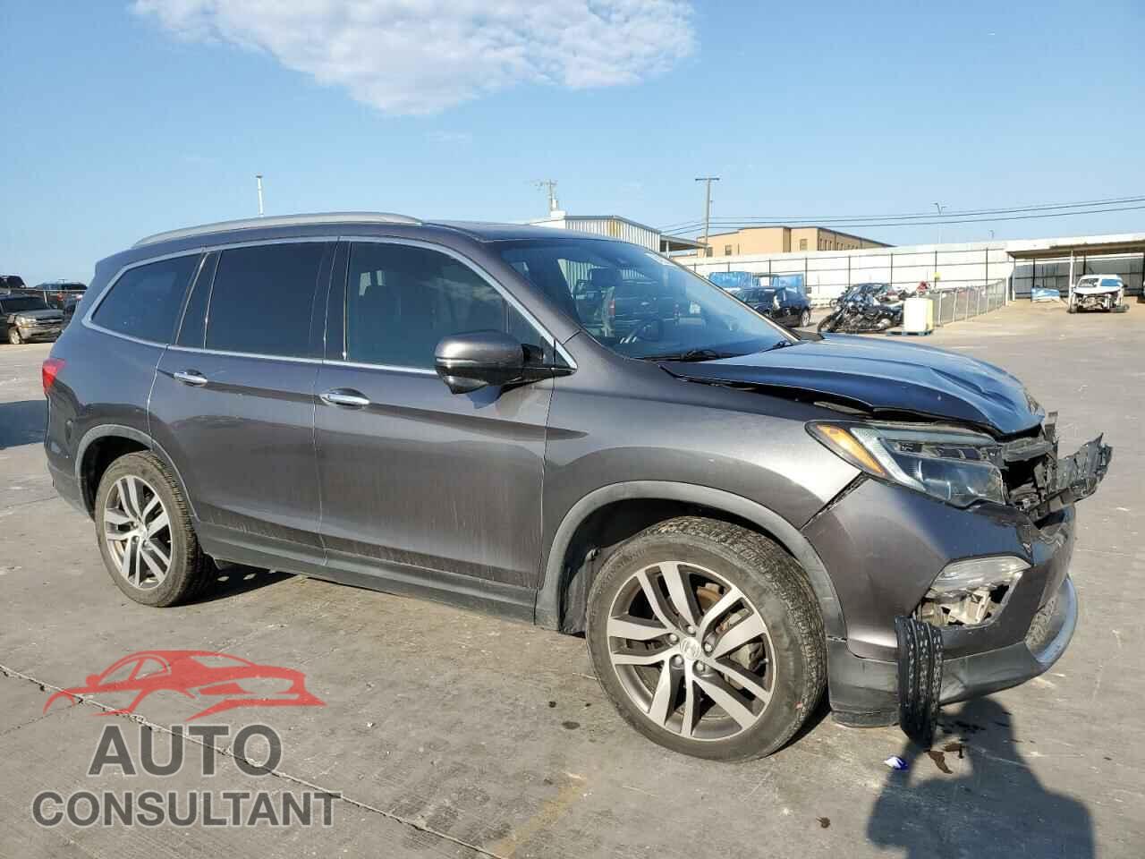 HONDA PILOT 2017 - 5FNYF5H94HB015812