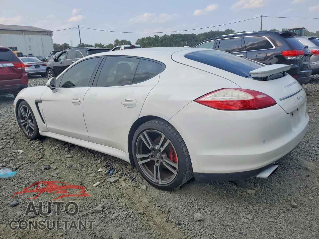 PORSCHE PANAMERA 2011 - WP0AA2A73BL013898