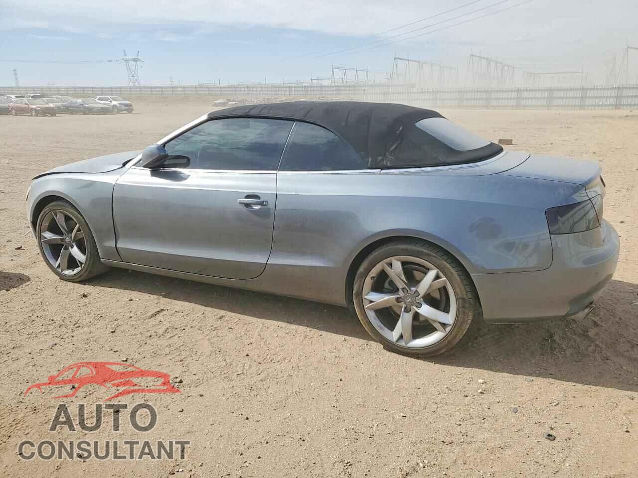 AUDI A5 2012 - WAUJFAFH3CN005865