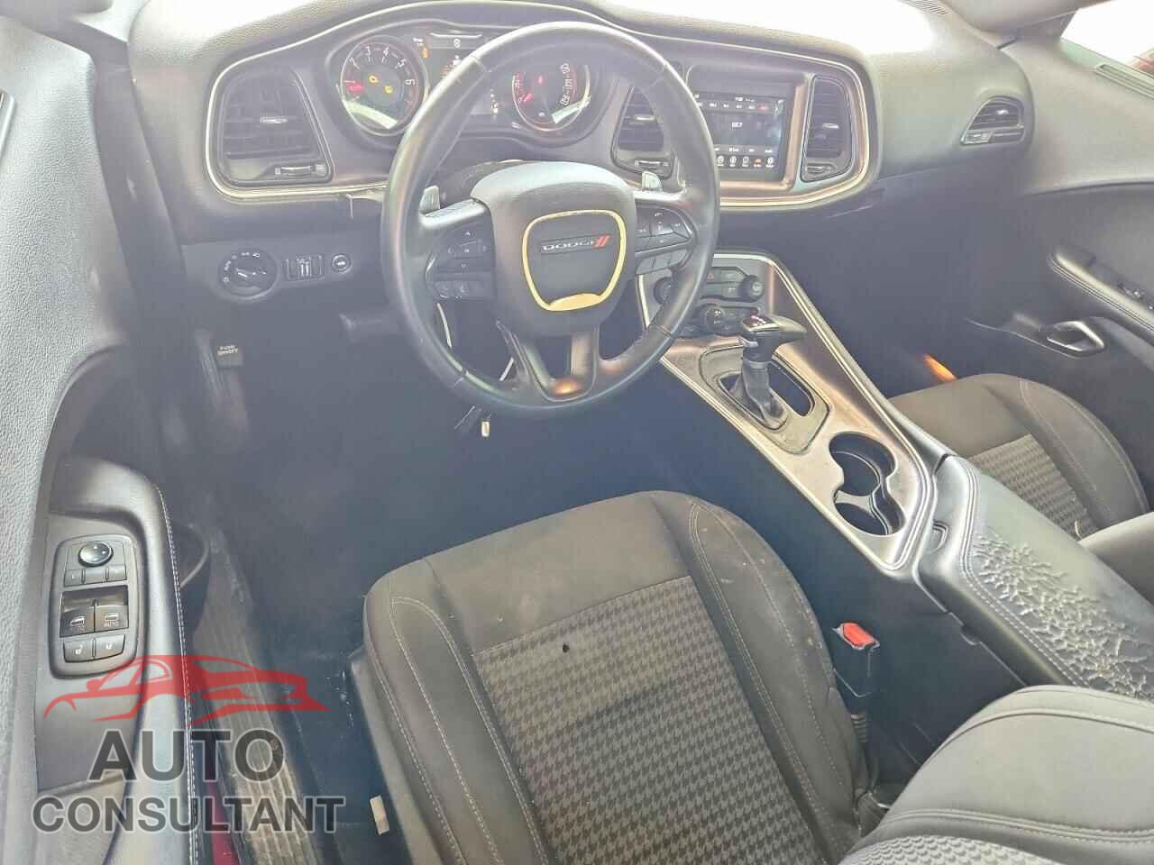 DODGE CHALLENGER 2018 - 2C3CDZAG3JH231882
