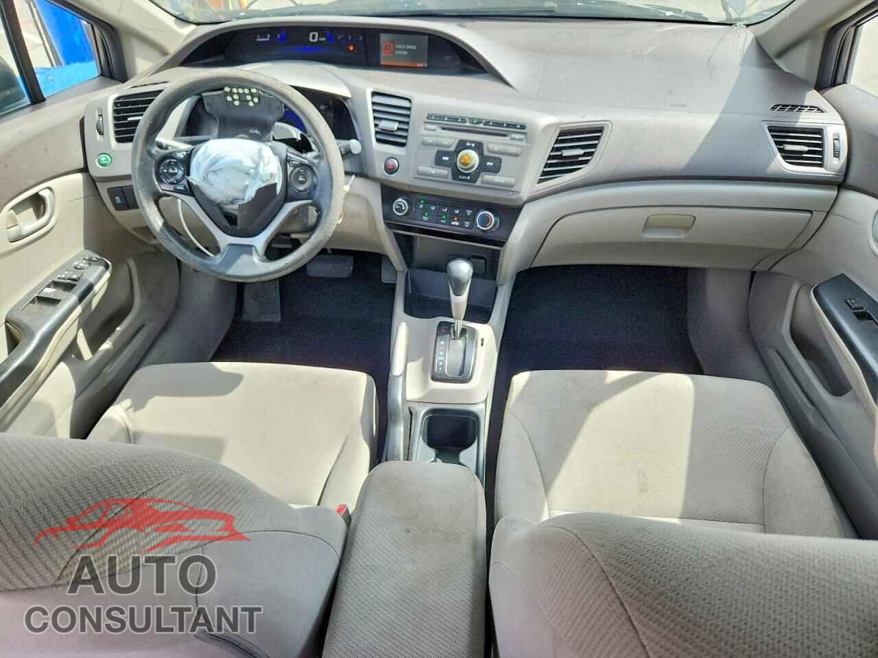 HONDA CIVIC 2012 - 2HGFB2F52CH333871