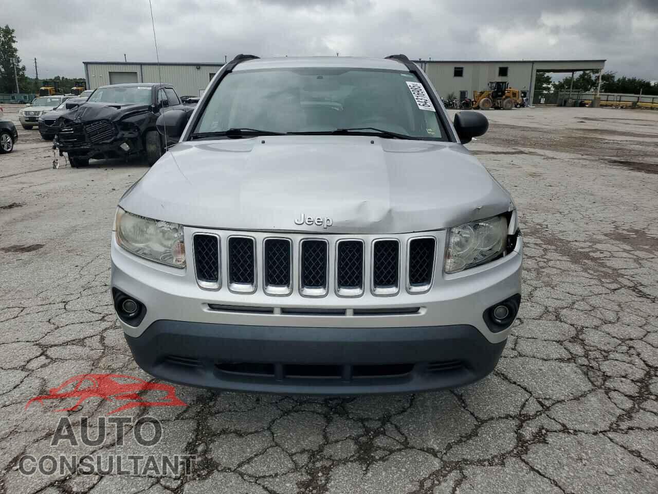 JEEP COMPASS 2011 - 1J4NF1FB3BD148443