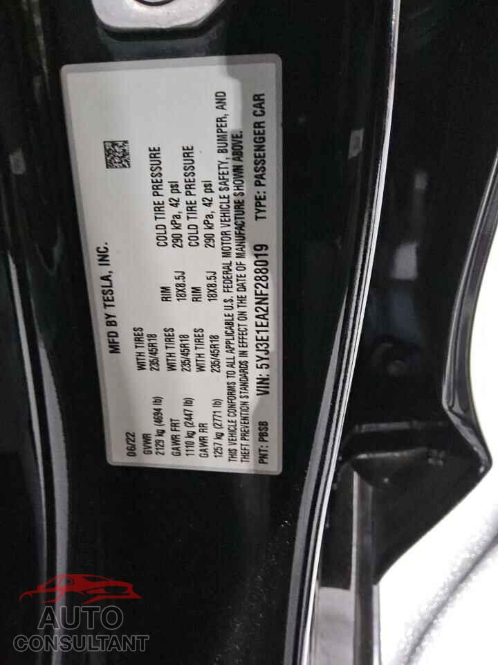 TESLA MODEL 3 2022 - 5YJ3E1EA2NF288019