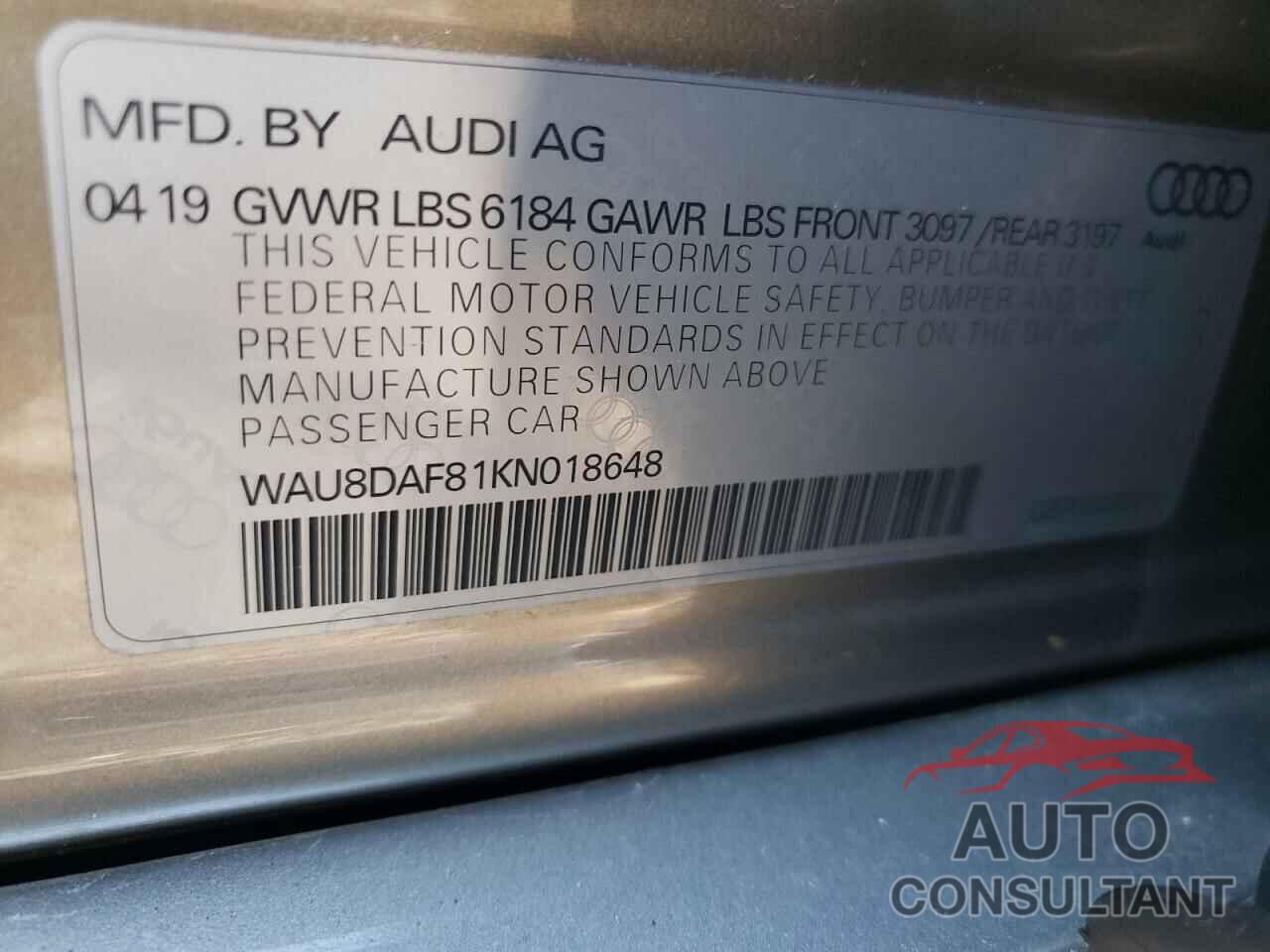 AUDI A8 2019 - WAU8DAF81KN018648