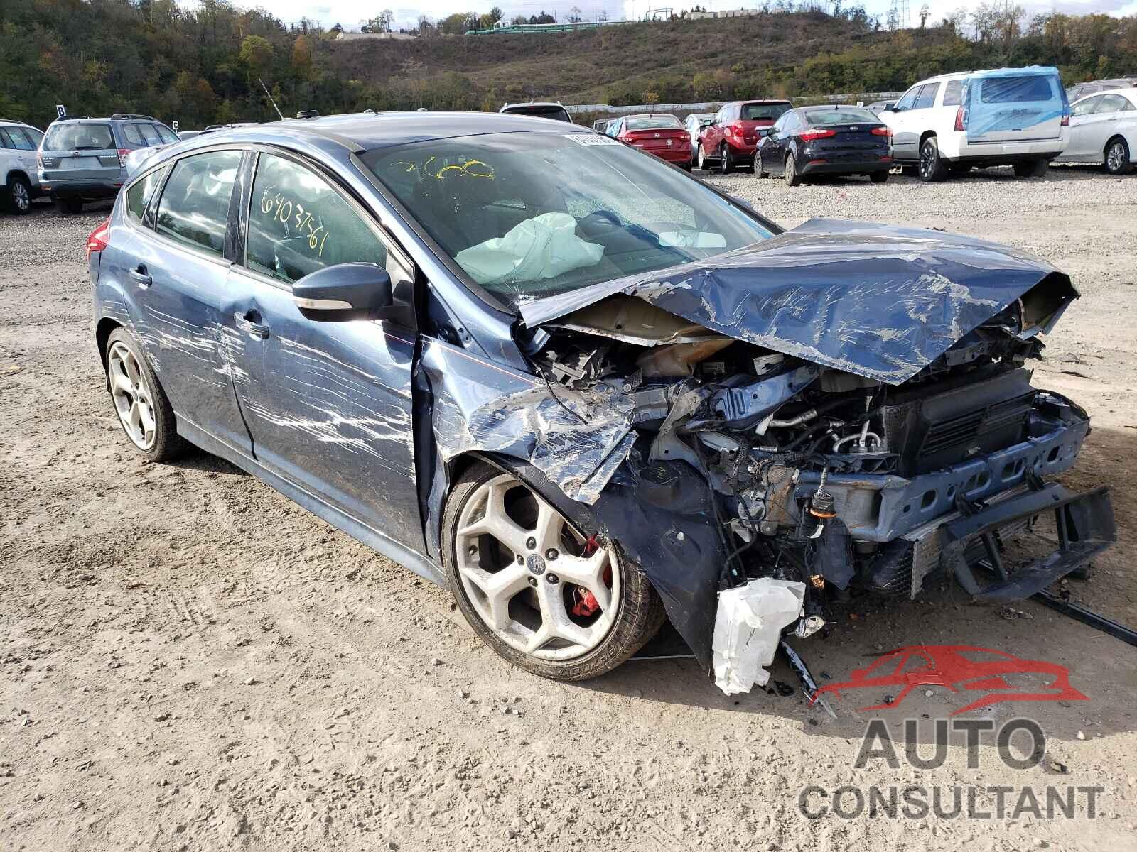 FORD FOCUS 2018 - 1FADP3L97JL202896