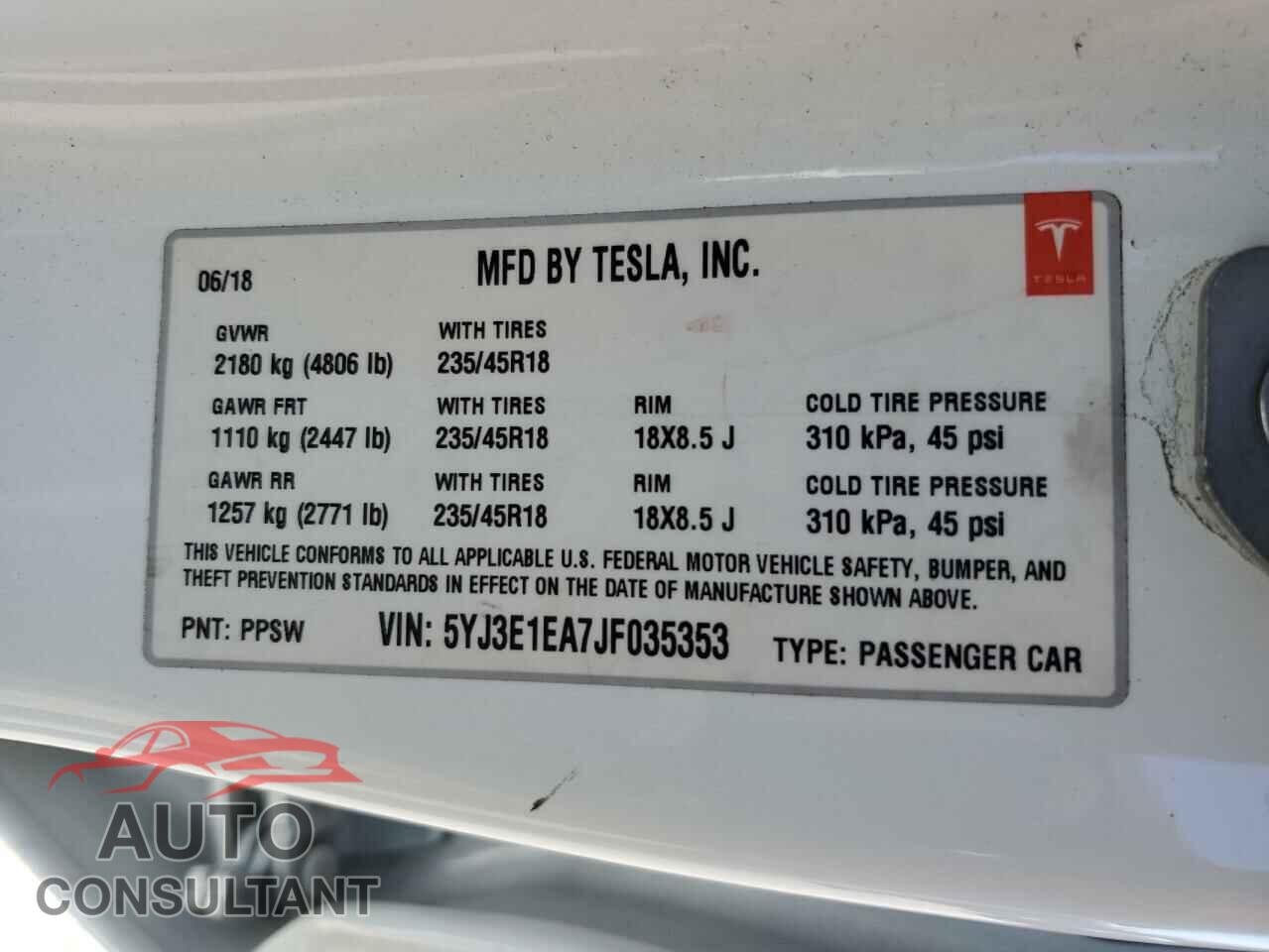 TESLA MODEL 3 2018 - 5YJ3E1EA7JF035353