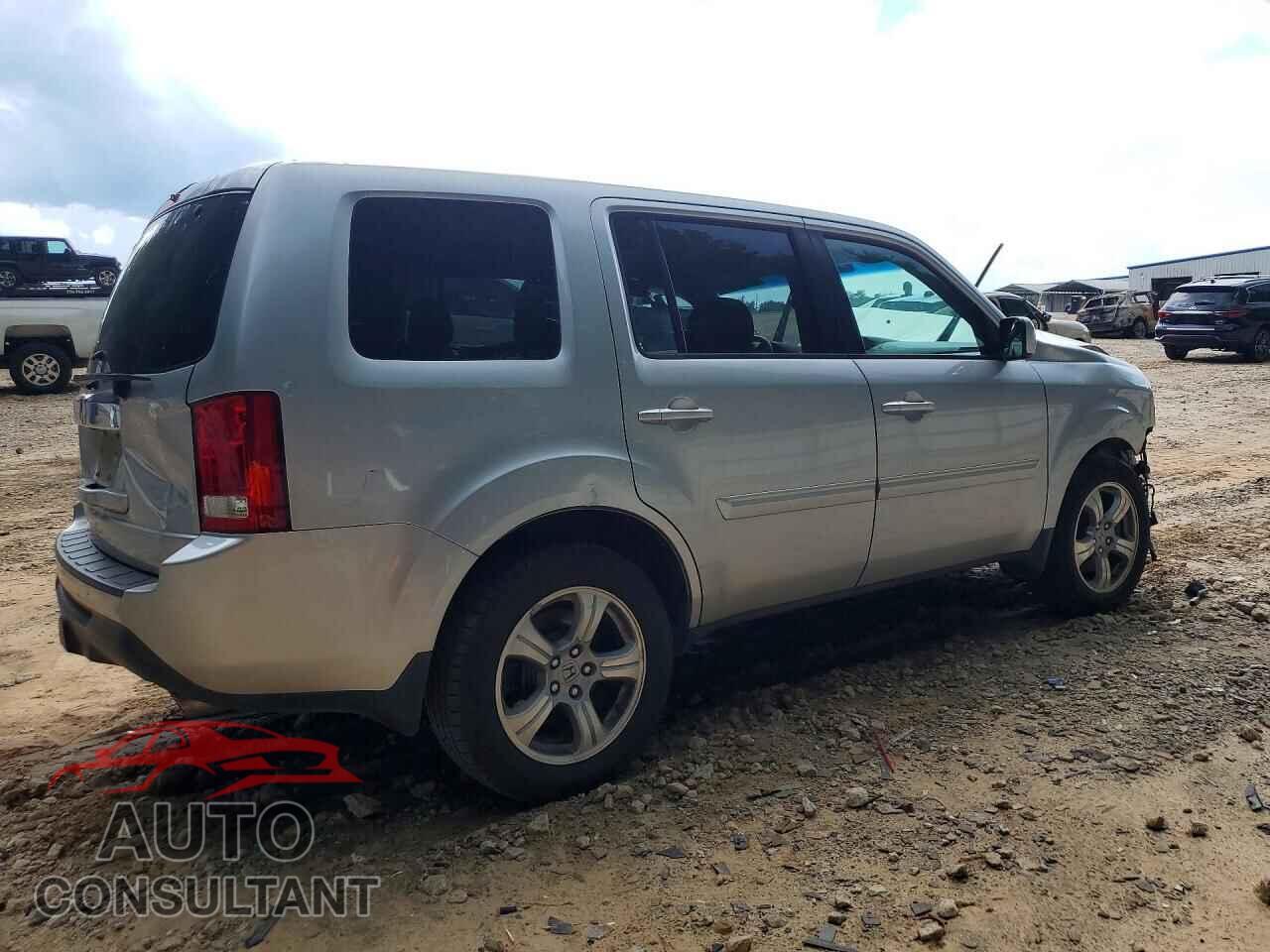 HONDA PILOT 2012 - 5FNYF3H60CB034649