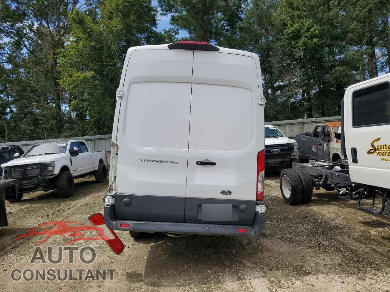 FORD TRANSIT 2018 - 1FTBW3XM1JKA94574