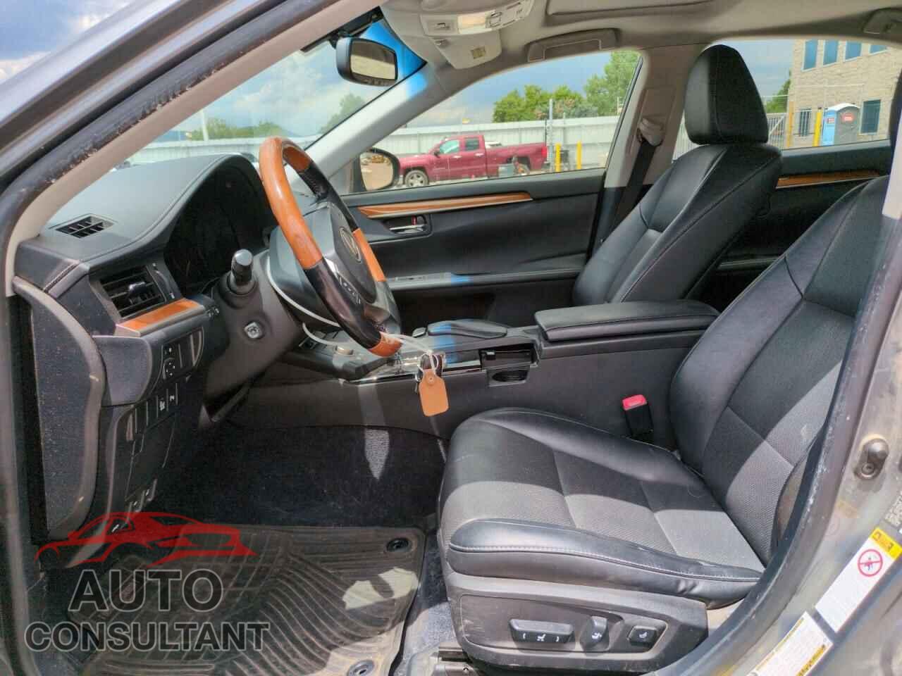 LEXUS ES300 2014 - JTHBW1GG6E2068104