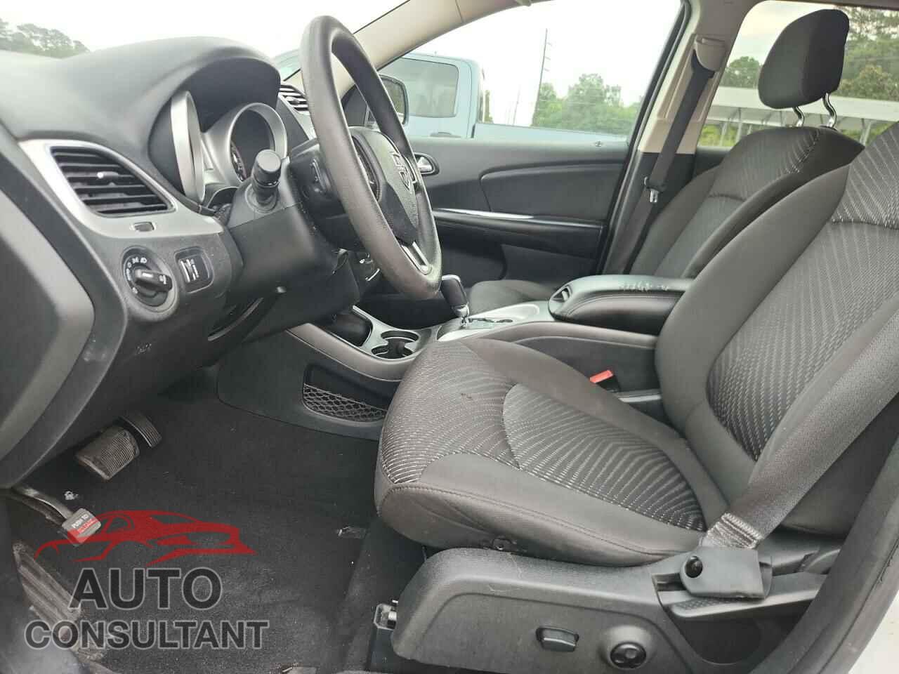 DODGE JOURNEY 2017 - 3C4PDCBG9HT571161