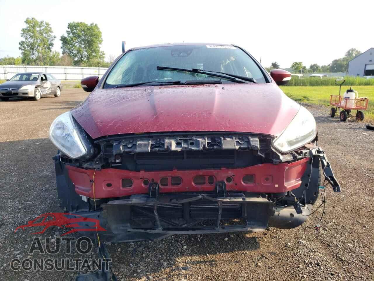 FORD FOCUS 2016 - 1FADP3N23GL211555