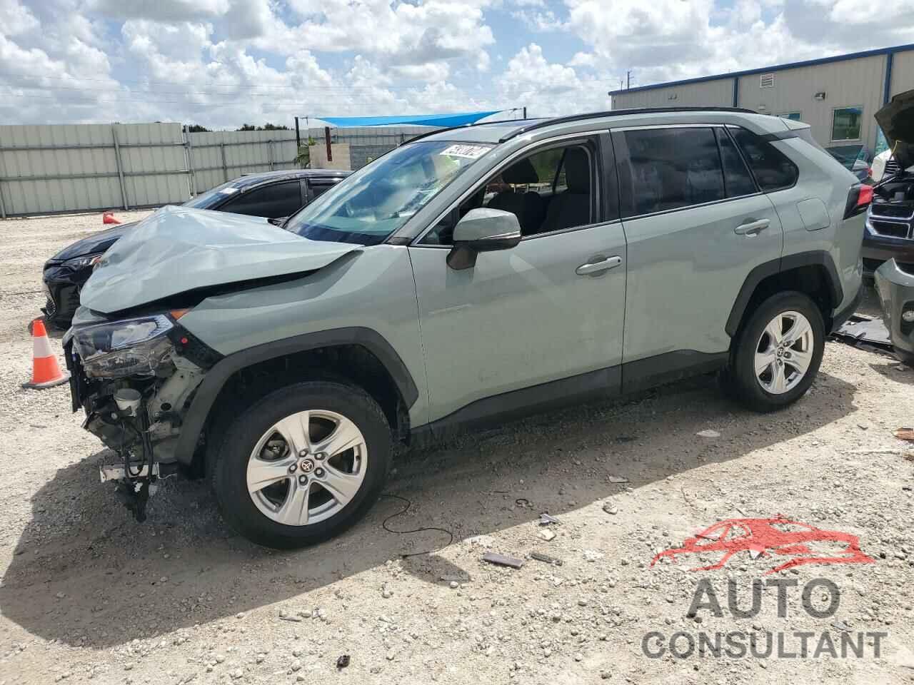 TOYOTA RAV4 2021 - 2T3W1RFV2MW166309
