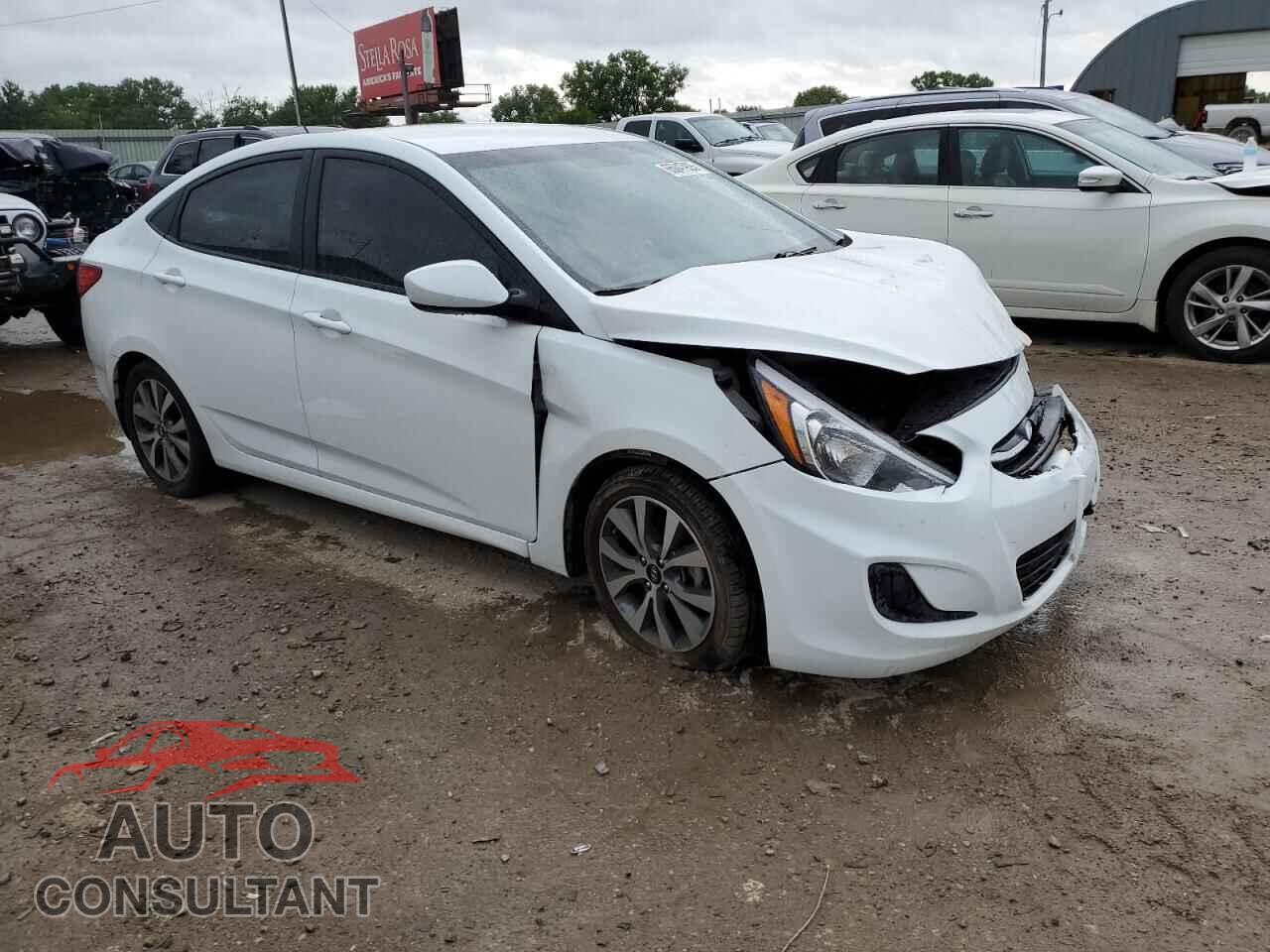 HYUNDAI ACCENT 2017 - KMHCT4AE7HU280862