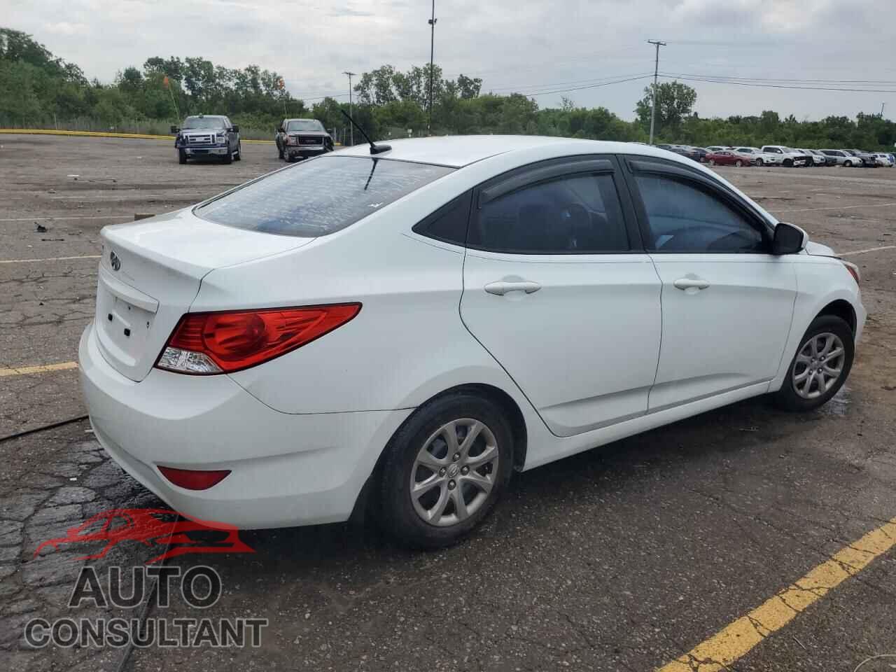 HYUNDAI ACCENT 2012 - KMHCT4AE7CU215566