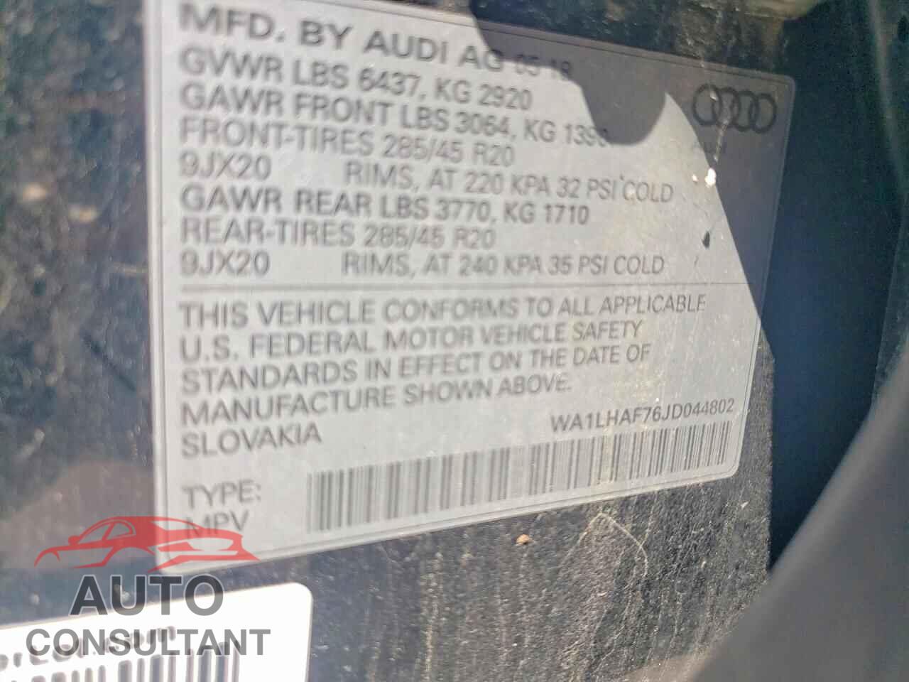 AUDI Q7 2018 - WA1LHAF76JD044802