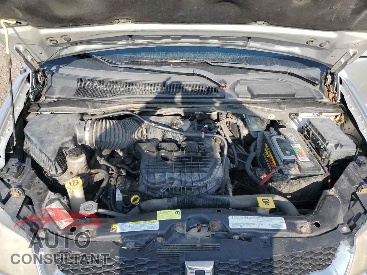 DODGE CARAVAN 2011 - 2D4RN3DG0BR748244